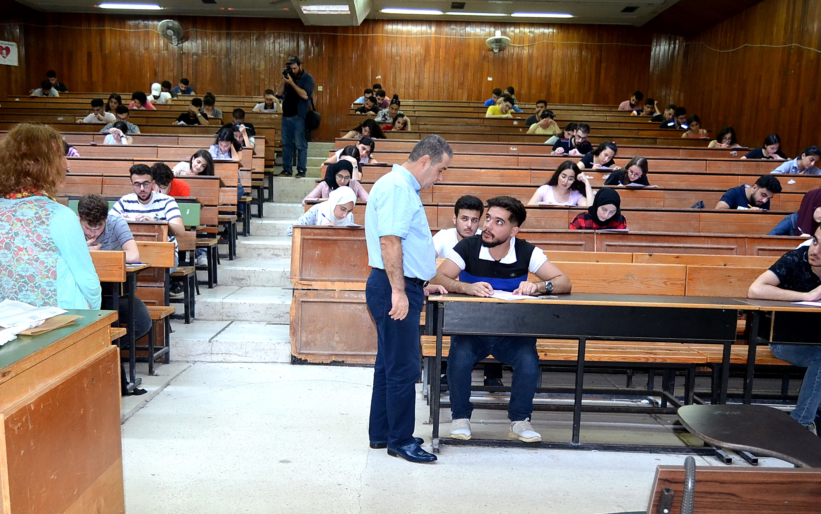 بدء امتحانات الفصل الدراسي الثاني في الجامعة والمتقدمون حوالي 80ألف طالباً وطالبةً 