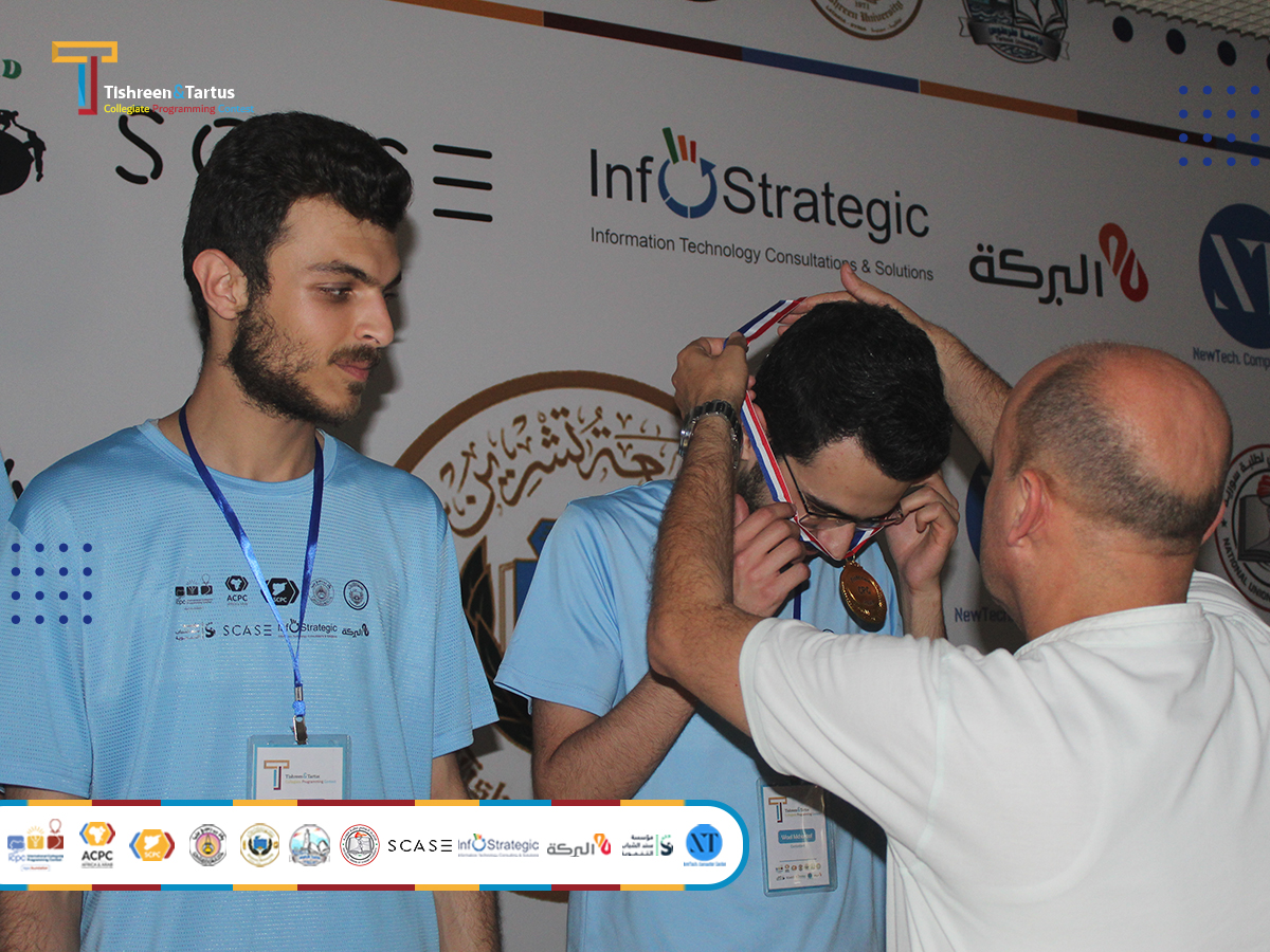 تكريم الفرق الأوائل في المسابقة البرمجية الجارية في جامعة تشرين
