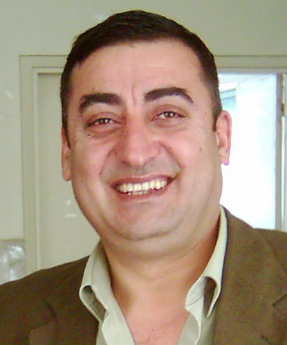 الأستاذ الدكتور كامل إبراهيم  خليل