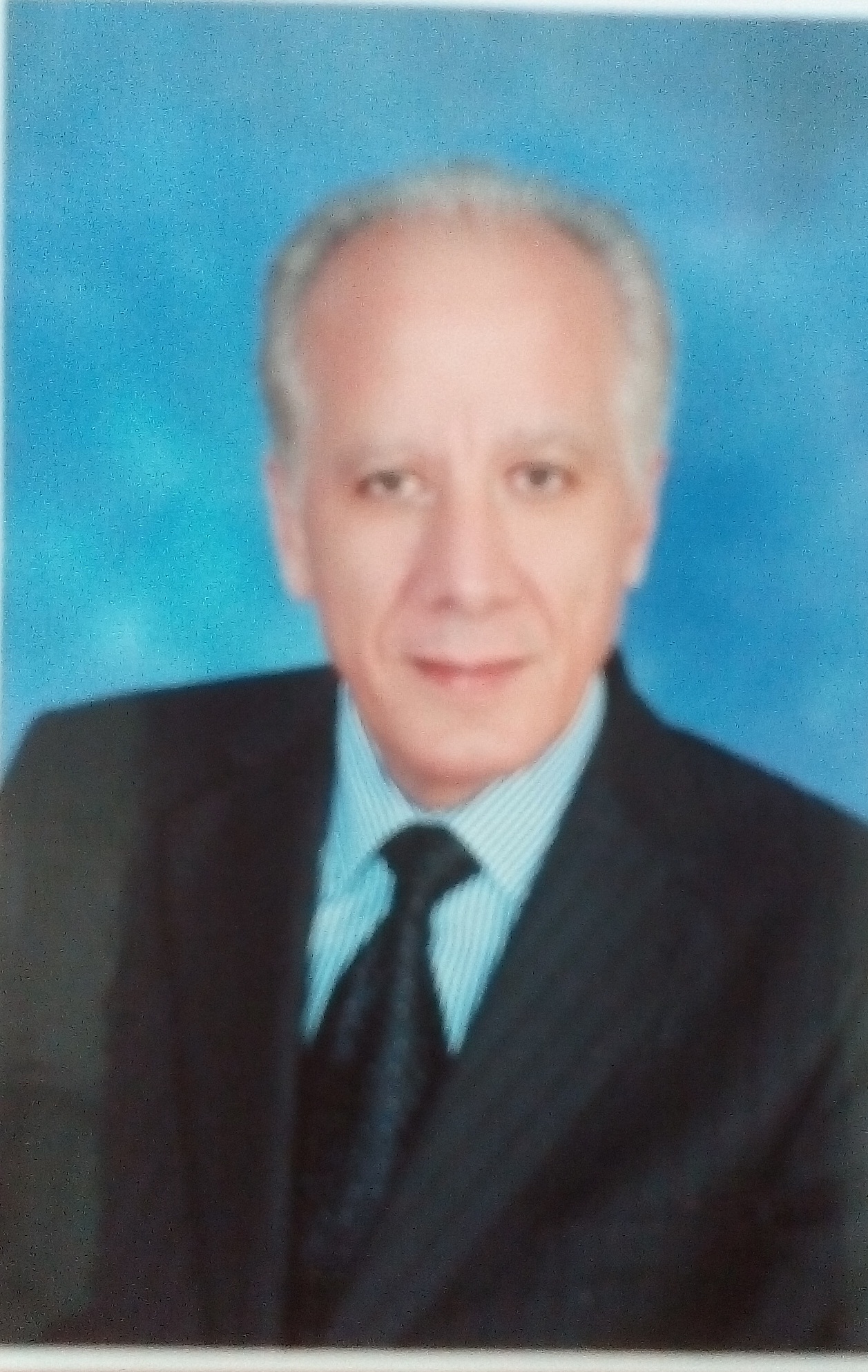 الأستاذ الدكتور أحمد كلزية